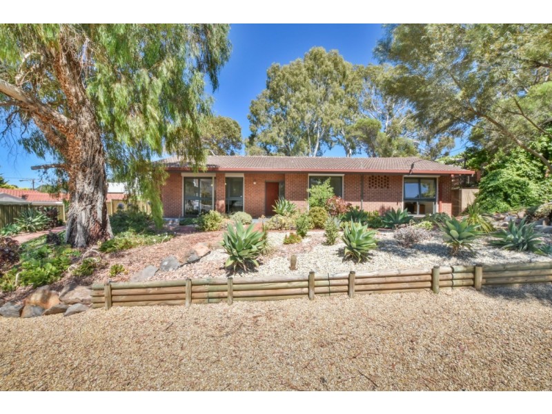 18 Jersey Road, Happy Valley SA 5159
