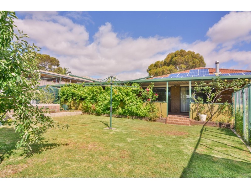 27 Sherebrooke Blvd, Woodcroft SA 5162