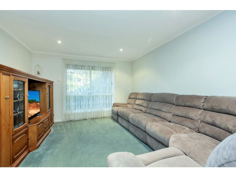 40 Grand Boulevard, Seaford Rise SA 5169