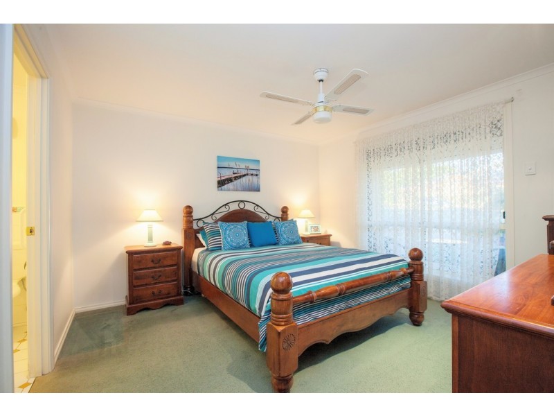 40 Grand Boulevard, Seaford Rise SA 5169