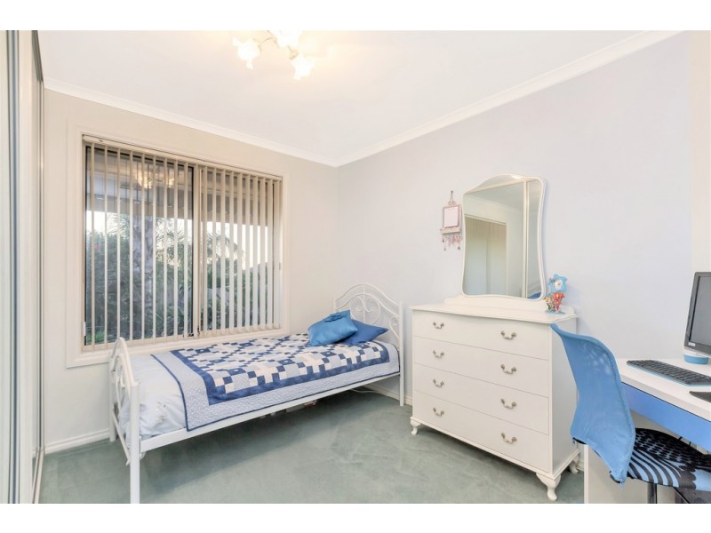 40 Grand Boulevard, Seaford Rise SA 5169