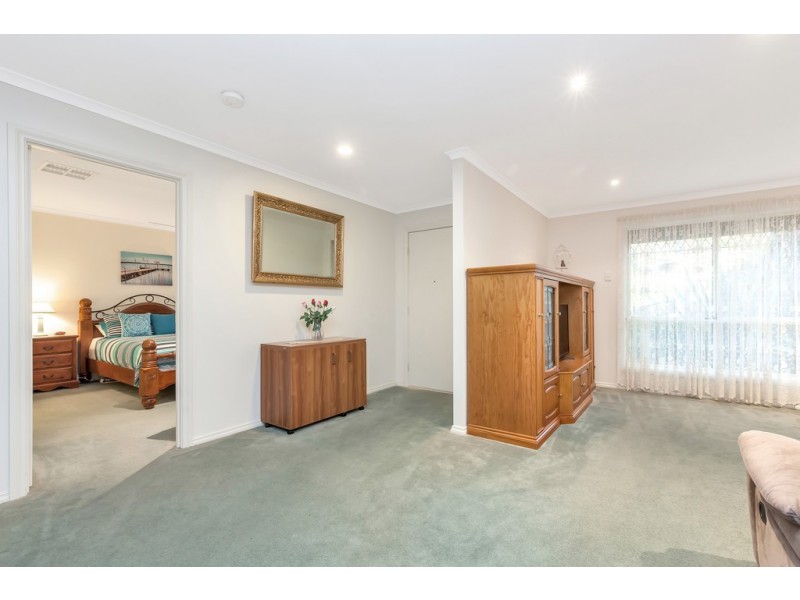 40 Grand Boulevard, Seaford Rise SA 5169