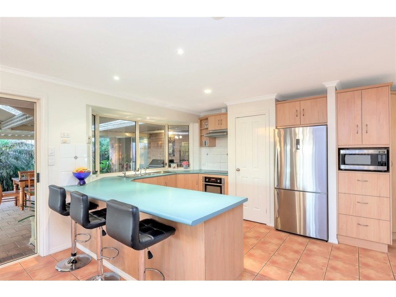40 Grand Boulevard, Seaford Rise SA 5169