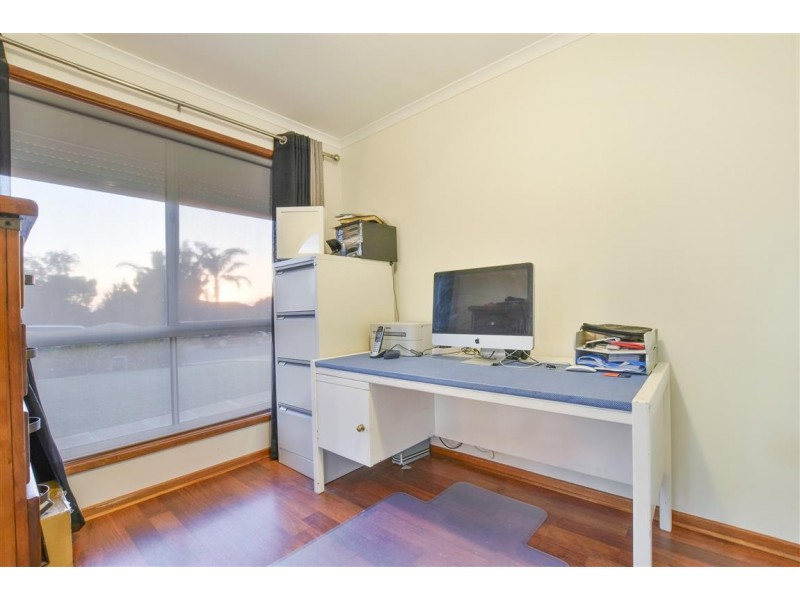 96 Mawson Circuit, Woodcroft SA 5162