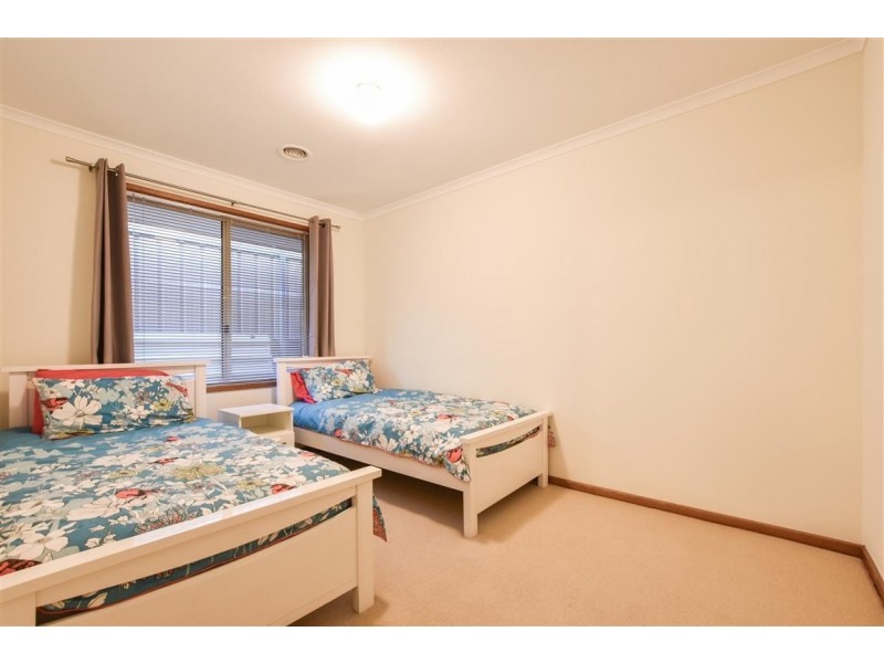 96 Mawson Circuit, Woodcroft SA 5162