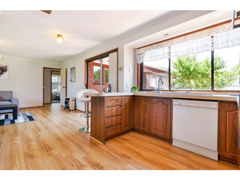 13 Moore Road, Reynella SA 5161