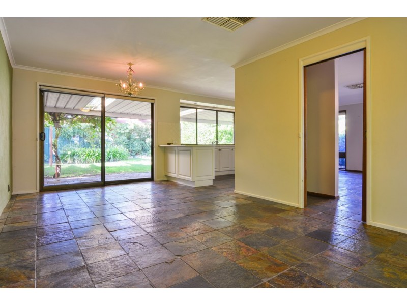 17 Castle Street, Old Noarlunga SA 5168