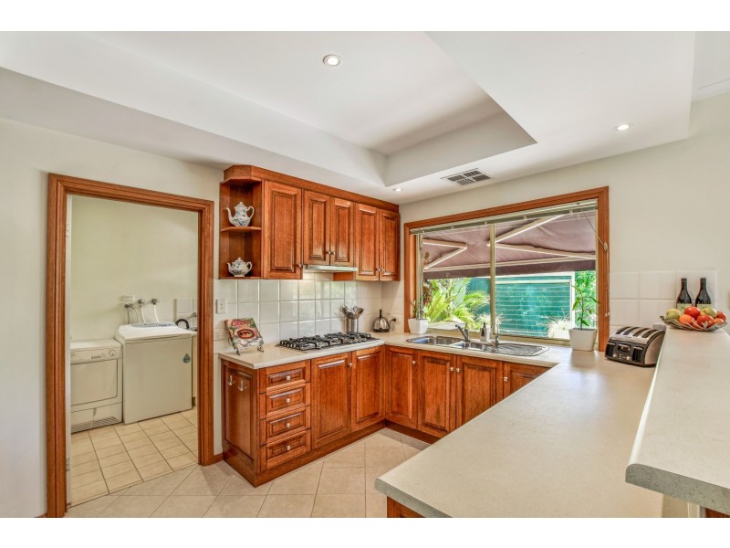 44 Mountbatten Road, Bellevue Heights SA 5050