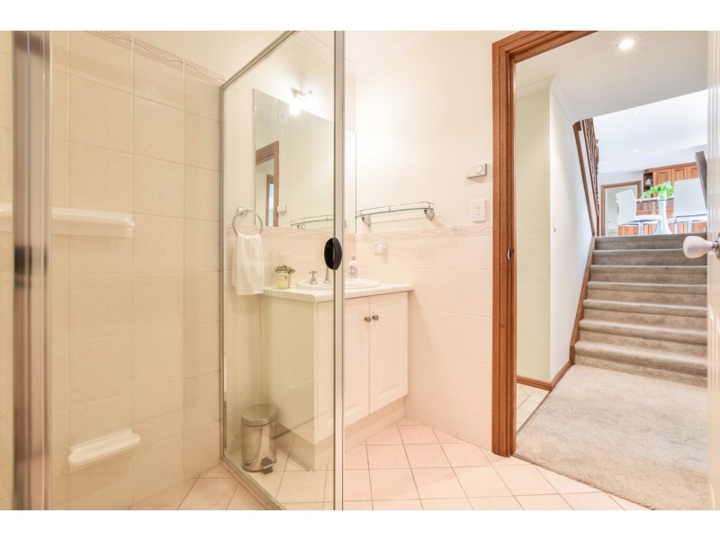 44 Mountbatten Road, Bellevue Heights SA 5050