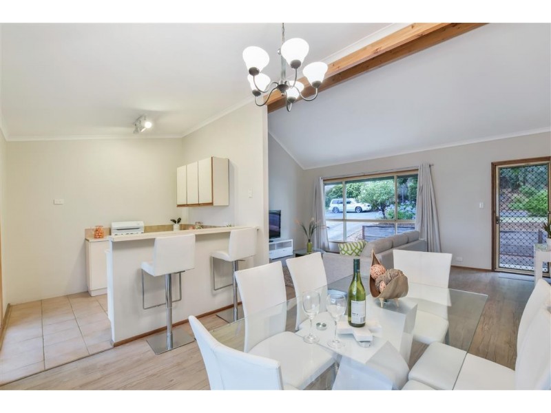 2 Oakbank Crescent, Sheidow Park SA 5158