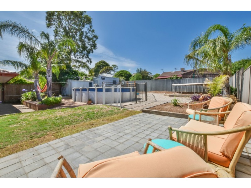 22 Leonard Road, Morphett Vale SA 5162