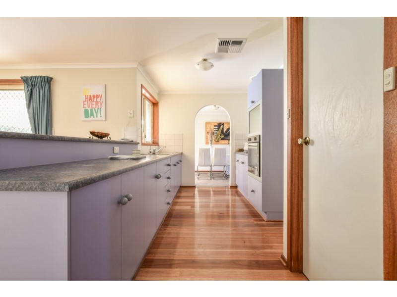 15 Joseph Way, Woodcroft SA 5162