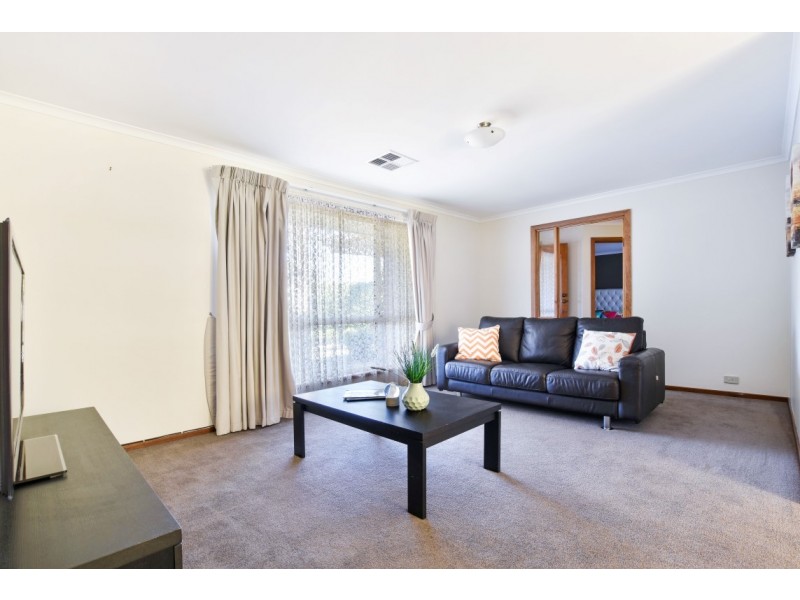 15 Joseph Way, Woodcroft SA 5162