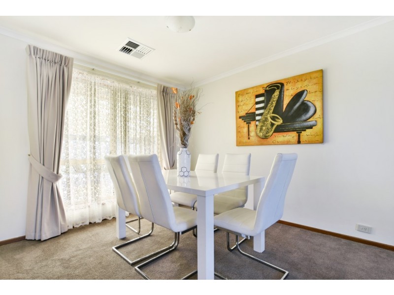 15 Joseph Way, Woodcroft SA 5162