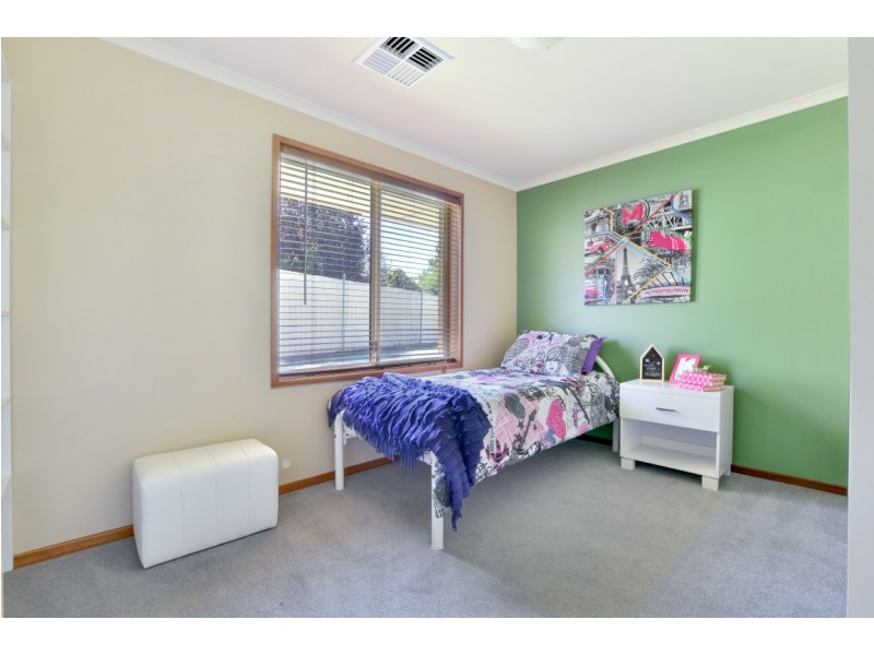 15 Joseph Way, Woodcroft SA 5162