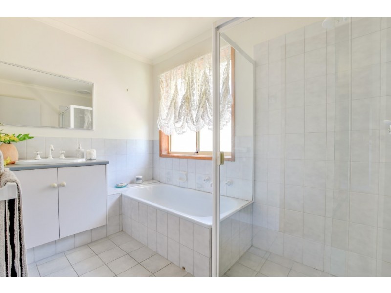 15 Joseph Way, Woodcroft SA 5162