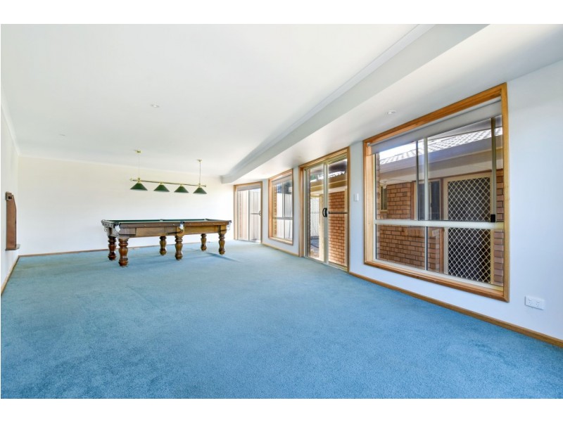 15 Joseph Way, Woodcroft SA 5162