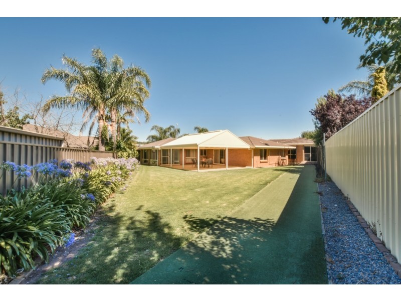 15 Joseph Way, Woodcroft SA 5162
