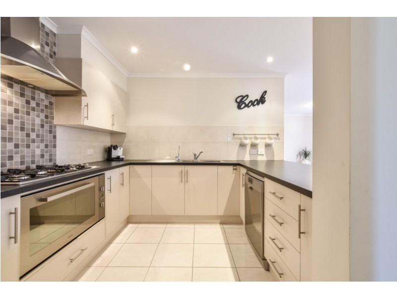 11 Offshore Avenue, Aldinga Beach SA 5173