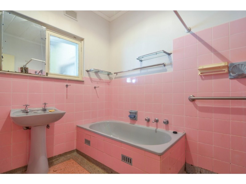 7 Ninnid Avenue, Morphettville SA 5043