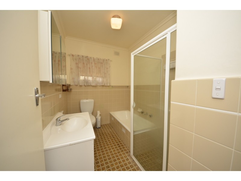 4/2 netherby avenue, Netherby SA 5062