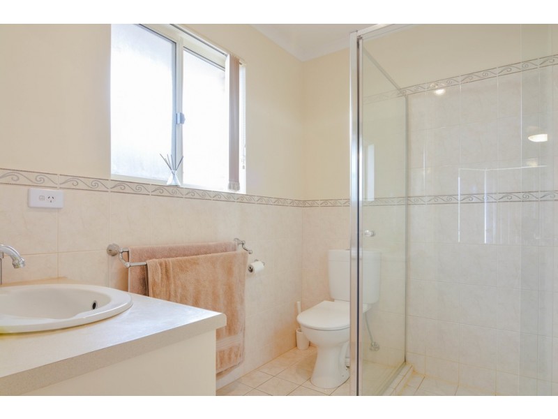 42 Sylvan Circuit, Noarlunga Downs SA 5168