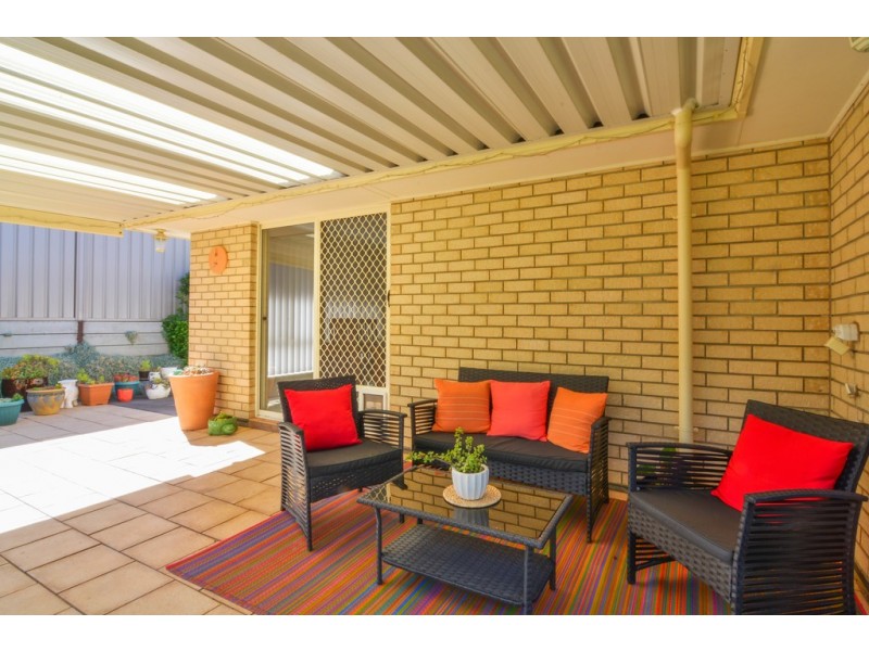42 Sylvan Circuit, Noarlunga Downs SA 5168