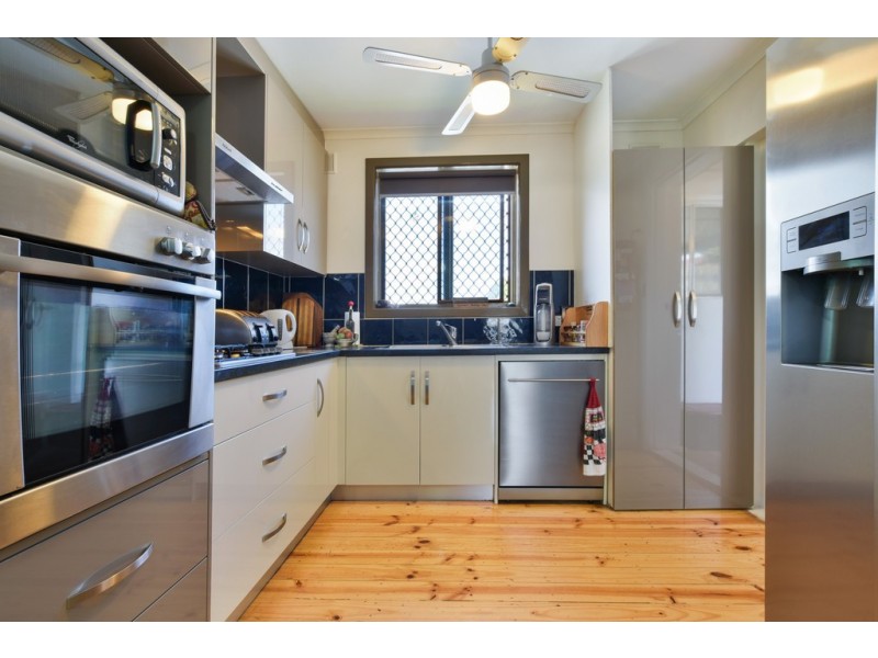 4 Bertrand street, Morphett Vale SA 5162