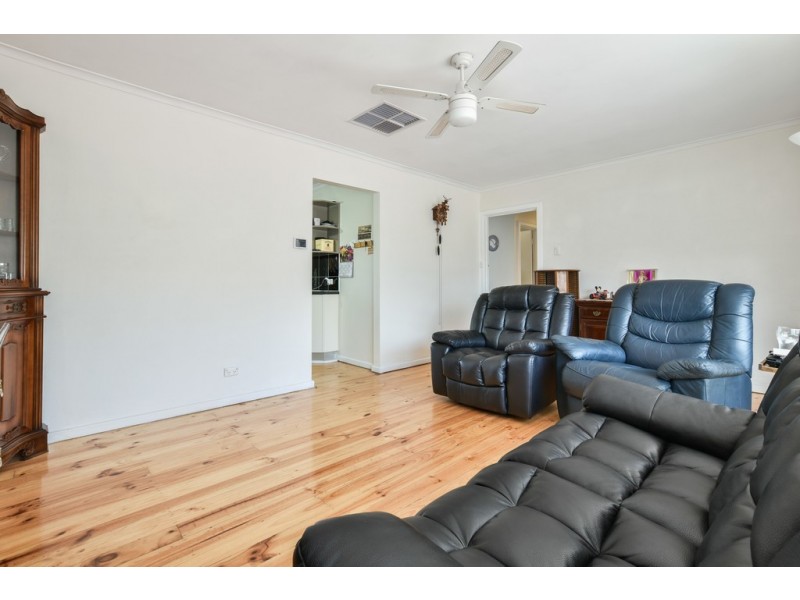 4 Bertrand street, Morphett Vale SA 5162