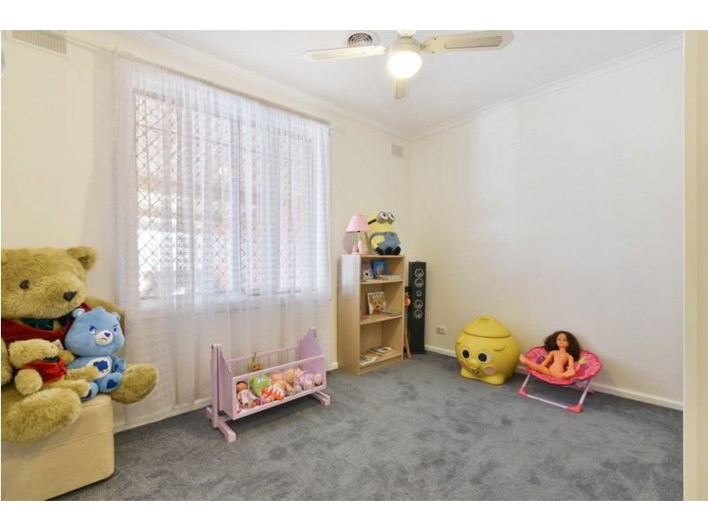 4 Bertrand street, Morphett Vale SA 5162