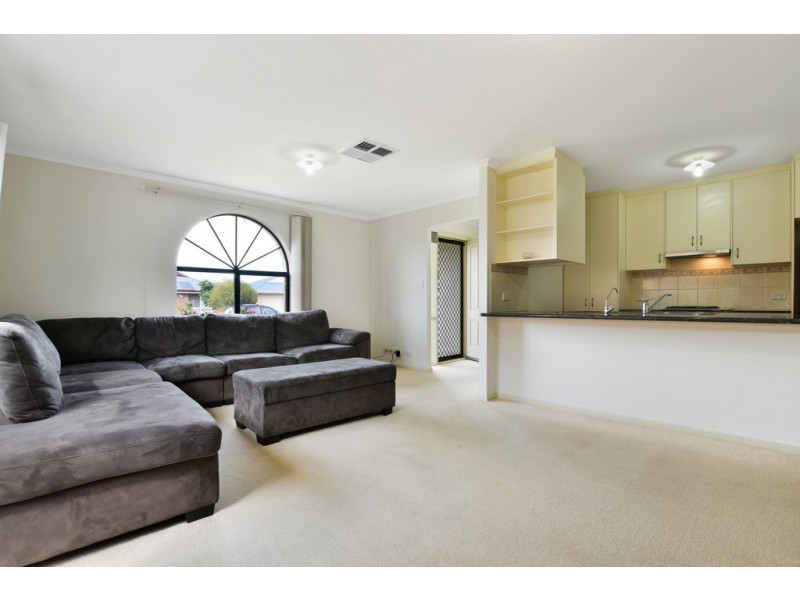 21 Blue Bay Avenue, Aldinga Beach SA 5173