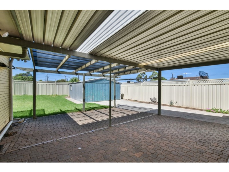 1 Pitcairn Avenue, Marion SA 5043
