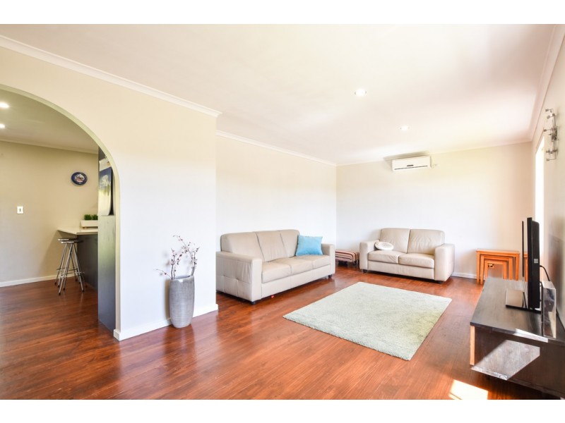 11 Warawee Place, Hallett Cove SA 5158