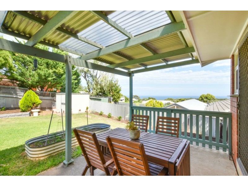 11 Warawee Place, Hallett Cove SA 5158