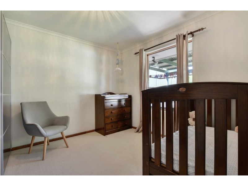 11 Warawee Place, Hallett Cove SA 5158