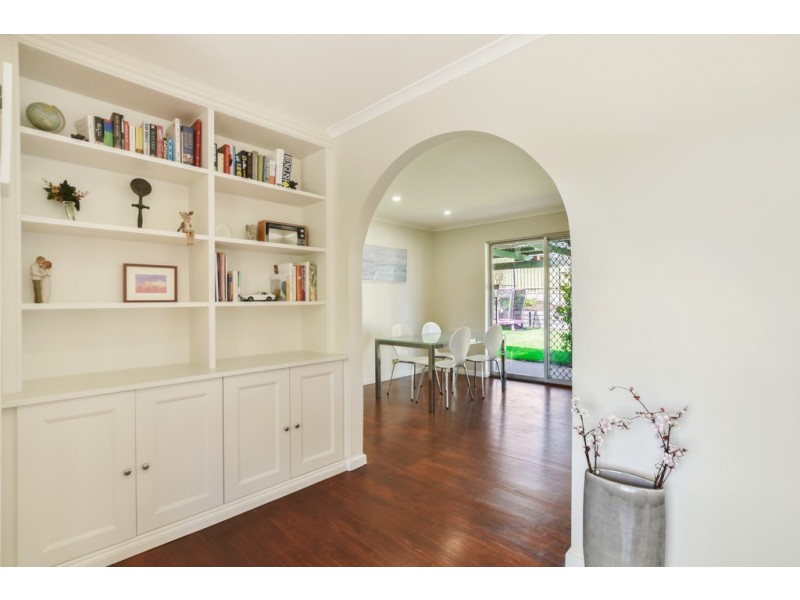 11 Warawee Place, Hallett Cove SA 5158