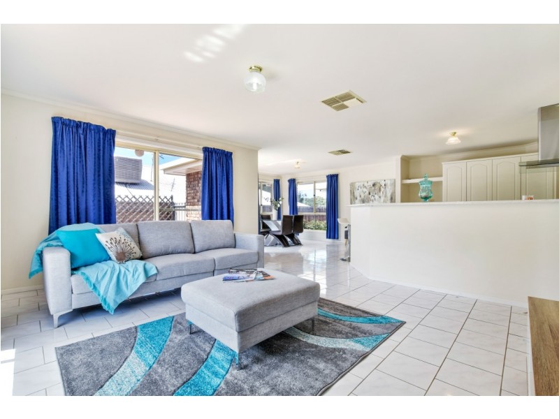 9 Eucalypt Circuit, Flagstaff Hill SA 5159