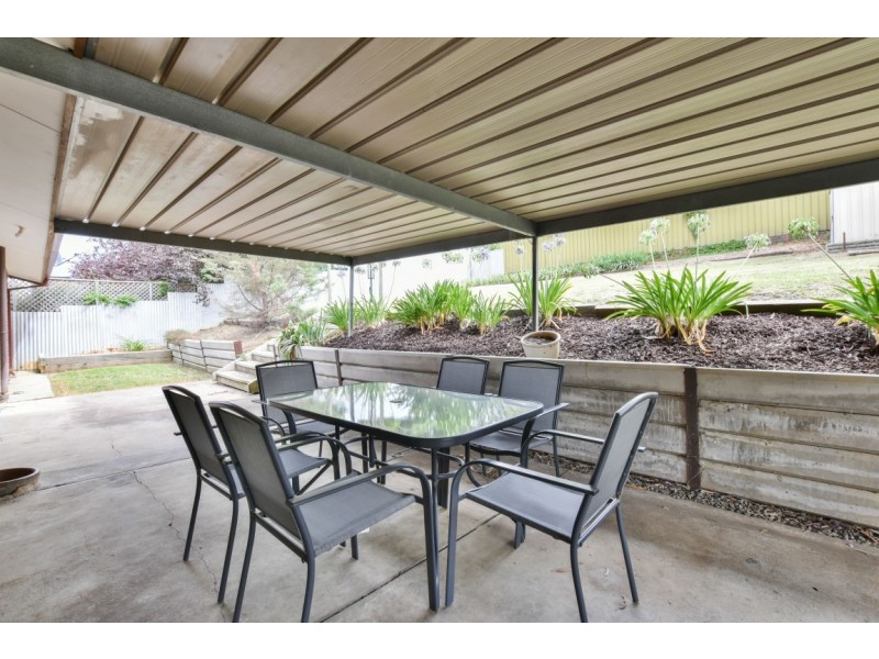 11 Minta Road, Happy Valley SA 5159