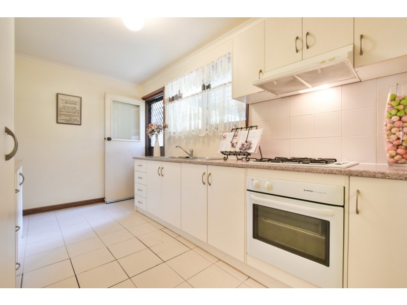 11 Minta Road, Happy Valley SA 5159