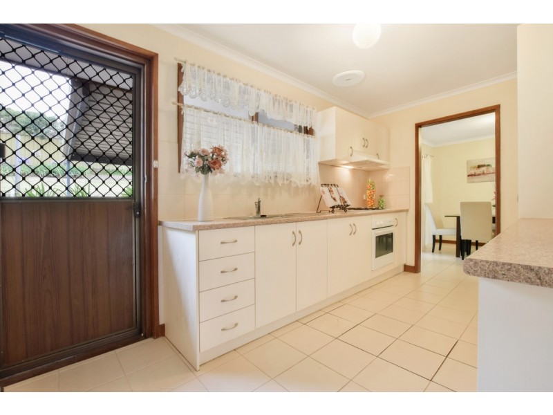 11 Minta Road, Happy Valley SA 5159