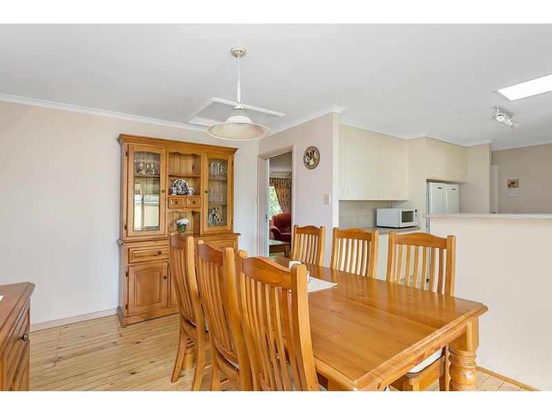 6 Vistula Court, Hackham West SA 5163