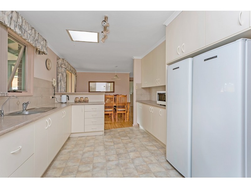 6 Vistula Court, Hackham West SA 5163
