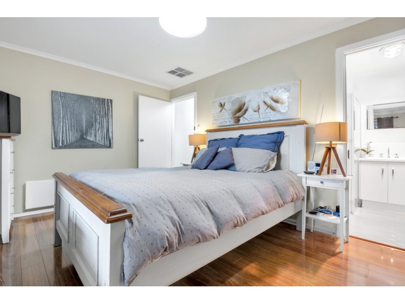 43 Monaco Circuit, Aberfoyle Park SA 5159