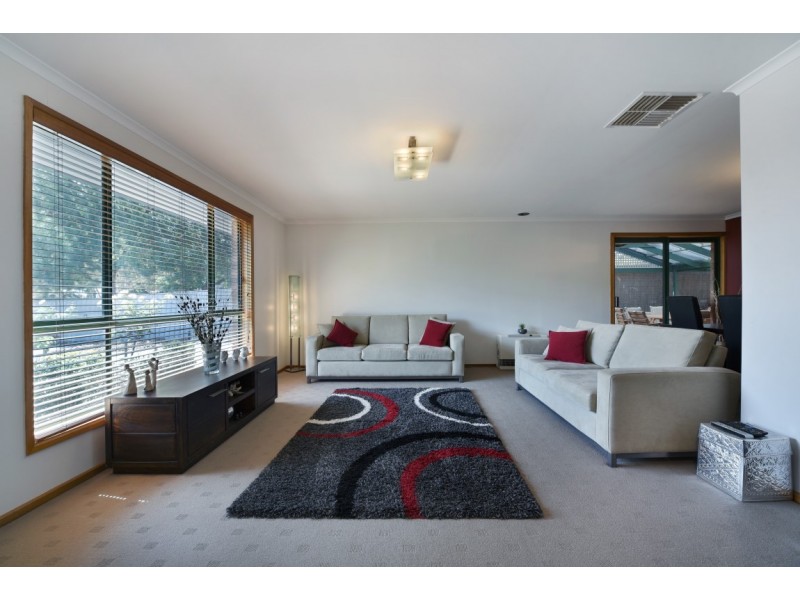22 Zoran Court, Woodcroft SA 5162