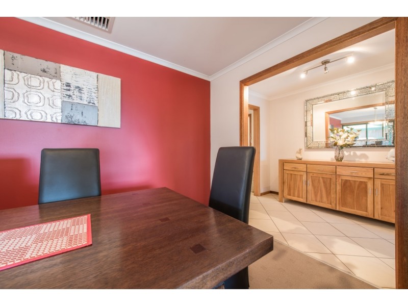 22 Zoran Court, Woodcroft SA 5162