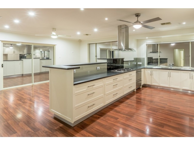 5 Richman Court, Craigburn Farm SA 5051