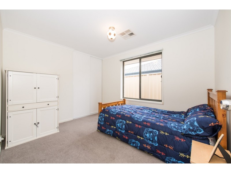 17 Lacy Coral Avenue, Aldinga Beach SA 5173