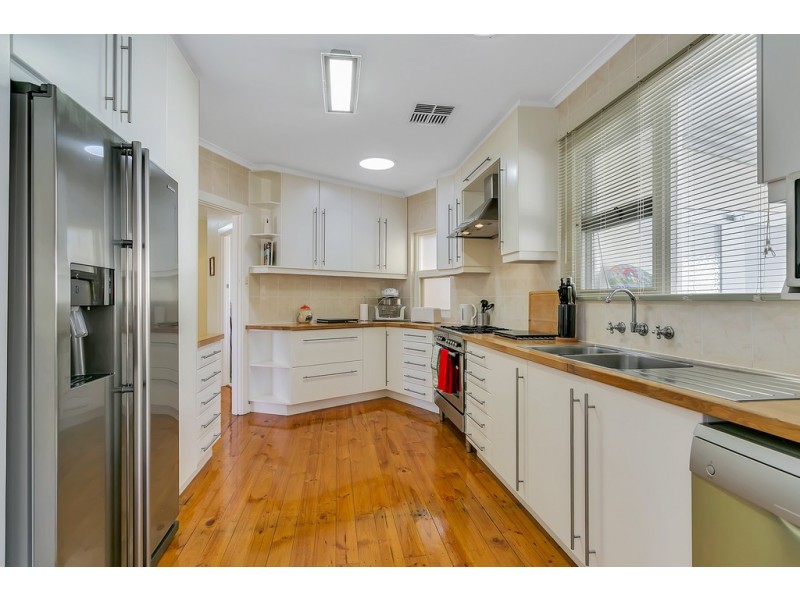 14 Hooper Place, Christies Beach SA 5165