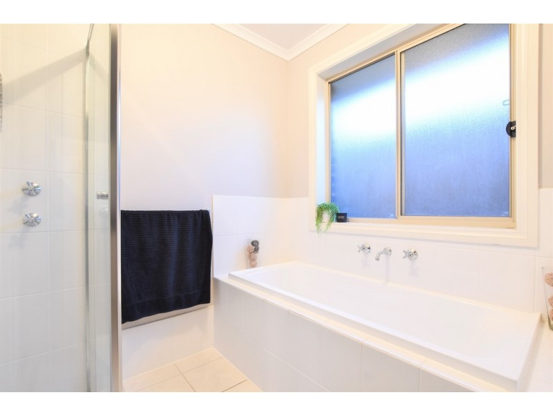 15 Orleans Avenue, Seaford Meadows SA 5169