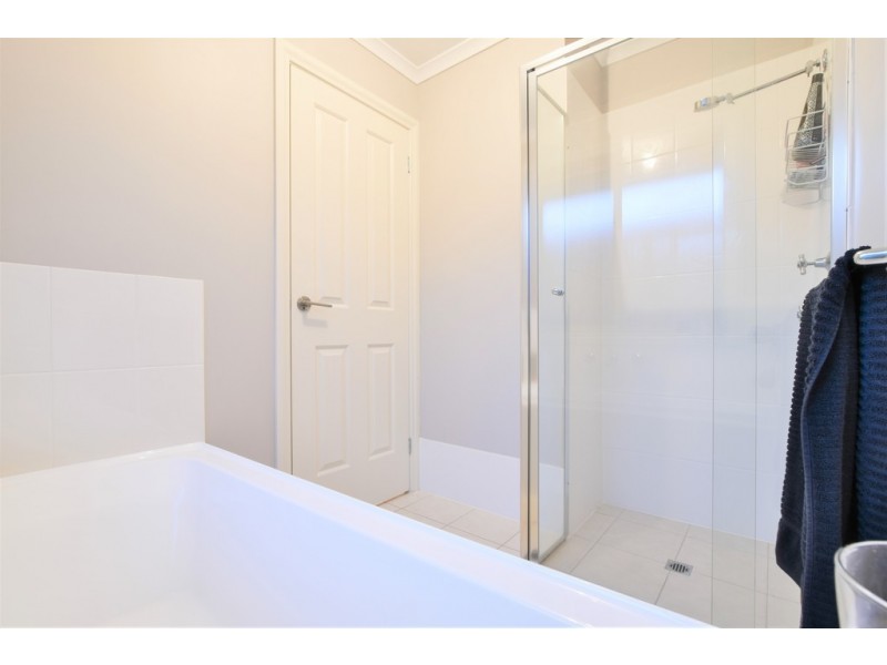 15 Orleans Avenue, Seaford Meadows SA 5169